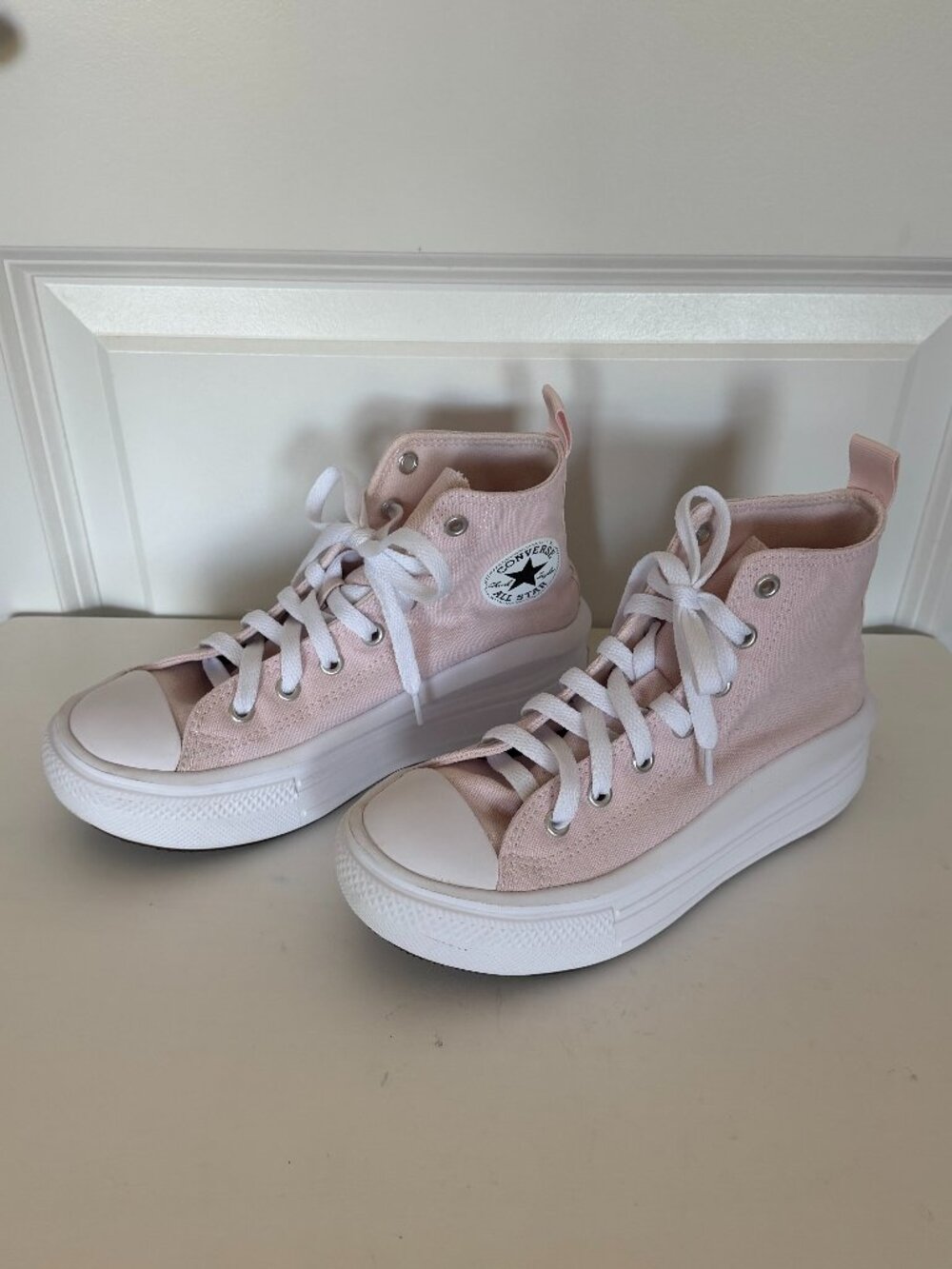 Converse Chuck Taylor Dessert Pink Platforms - Youth Size 2.5/Women's 4.5